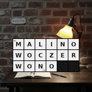 Hasło krzyżówkowe w kolorze malinowoczerwonym w kolorze czerwonym o odcieniu przypominającym barwę malin - malinowoczerwono – rozwiązanie, synonimy, podpowiedzi i definicje krzyżówkowe